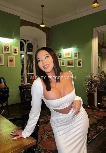 Albury escorts Maya — 6