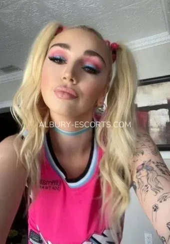 Albury escorts Aliyah — 3