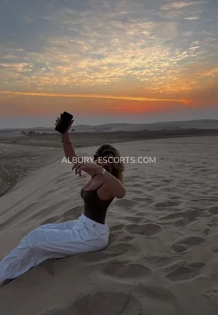 Albury escorts Agnes — 5