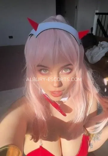 Albury escorts Barbro — 2