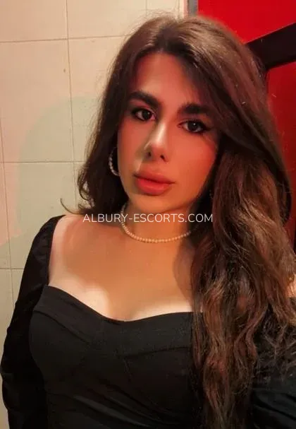 Albury escorts Gun — 3