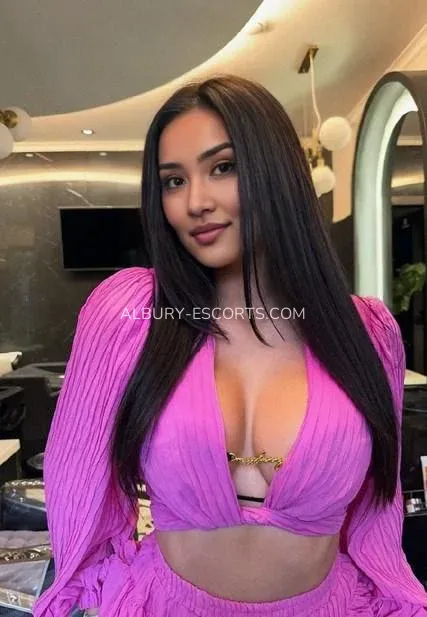 Albury escorts Yvonne — 1