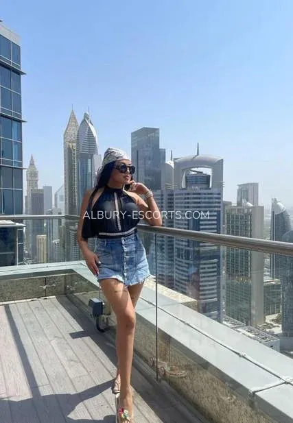 Albury escorts Caliope — 3